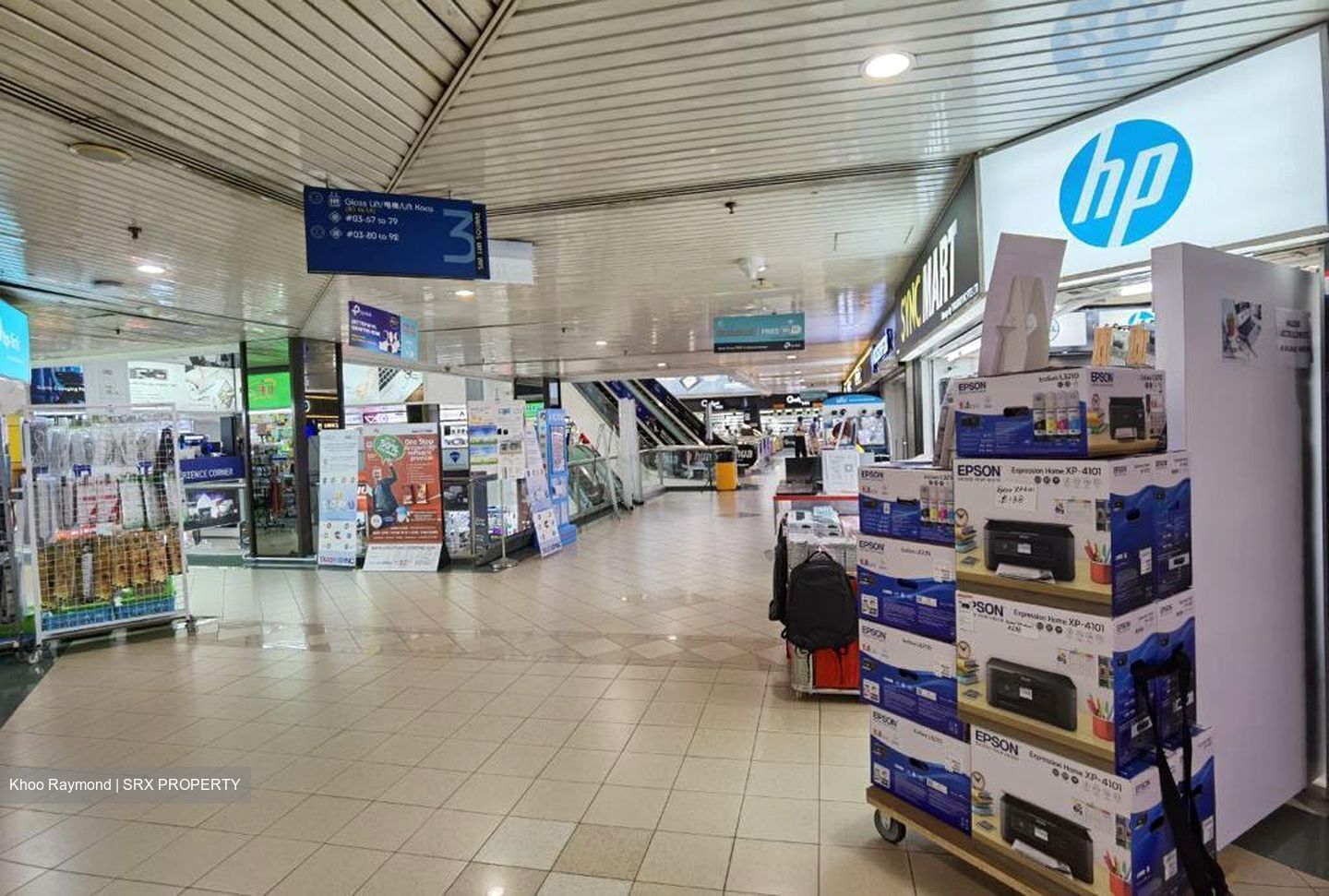Sim Lim Square (D7), Shop House #361853131
